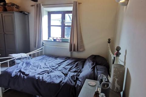 2 bedroom barn conversion to rent, Kington, Herefordshire