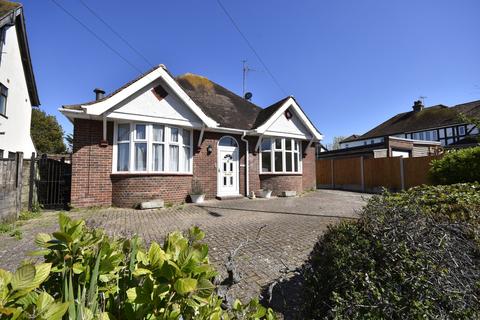 4 bedroom detached bungalow for sale, Foreland Avenue, Margate