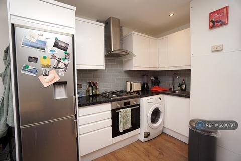 1 bedroom flat to rent, Wray Crescent, London, N4