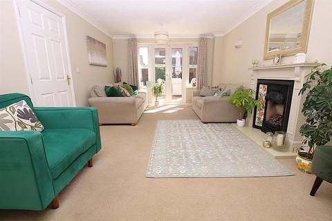 5 bedroom detached house for sale, Quintonside, Grange Park