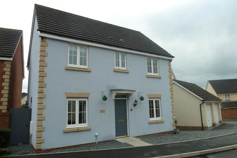 4 bedroom detached house to rent, Meysydd y Coleg, Carmarthen,