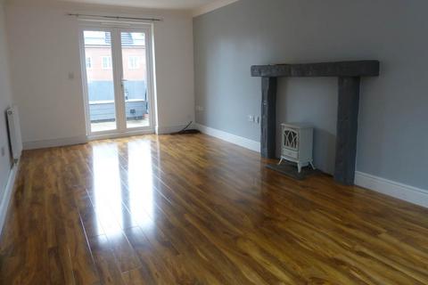 4 bedroom detached house to rent, Meysydd y Coleg, Carmarthen,