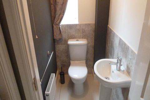 4 bedroom detached house to rent, Meysydd y Coleg, Carmarthen,