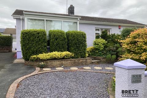 3 bedroom detached bungalow for sale, Ruther Park, Haverfordwest, Pembrokeshire. SA61 1DH
