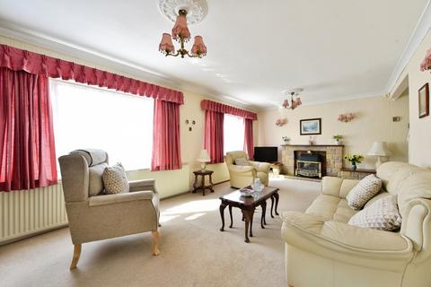 2 bedroom detached house for sale, Bowman Close, Sheffield, South Yorkshire, S12