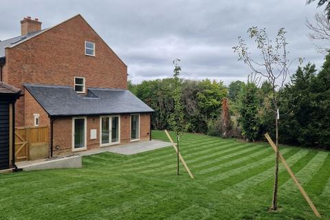 undefined, Paddock Grove Effingham KT24