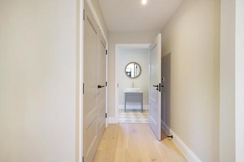 undefined, PADDOCK GROVE, EFFINGHAM, KT24