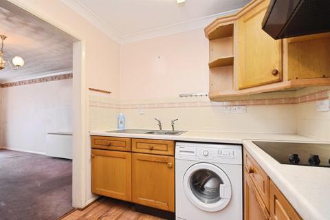 1 bedroom ground floor flat for sale, Godfreys Mews, Chelmsford