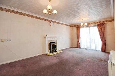 1 bedroom ground floor flat for sale, Godfreys Mews, Chelmsford