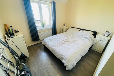 2 bedroom apartment to rent, Signalman Court, Rugby, CV21