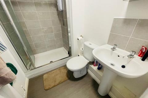 2 bedroom apartment to rent, Signalman Court, Rugby, CV21