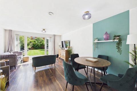 4 bedroom semi-detached house for sale, Warbler Road, Farnborough, Hampshire, GU14