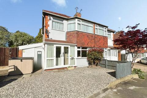 undefined, Cleveleys Avenue, Leicestershire LE3