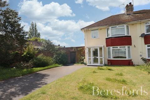 3 bedroom semi-detached house for sale, Thames Avenue, Chelmsford, CM1