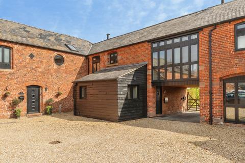 4 bedroom terraced house for sale, Poplar Hall Lane, Chorlton-By-Backford, Chester
