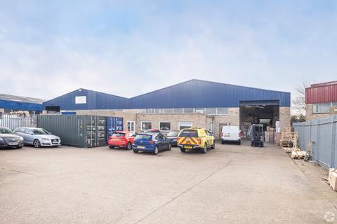 Warehouse to rent, Albone Way Biggleswade SG18 8BN