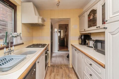 2 bedroom terraced house for sale, Gipsy Lane, Willenhall, West Midlands, WV13