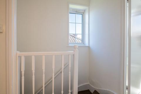 1 bedroom flat for sale, Shroffold Road, Bromley
