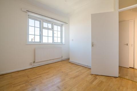 1 bedroom flat for sale, Shroffold Road, Bromley