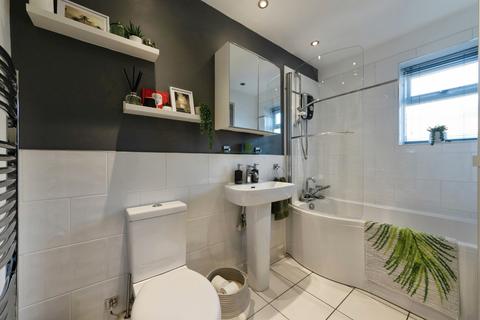 3 bedroom end of terrace house for sale, Morcom Road, Tyseley, Birmingham, West Midlands, B11