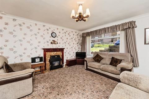 3 bedroom end of terrace house for sale, William Street, Morley, Leeds