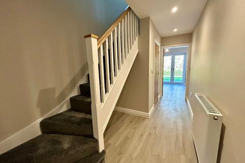 4 bedroom semi-detached house for sale, Low River Fold, Off Raglan Street, Keighley, BD22