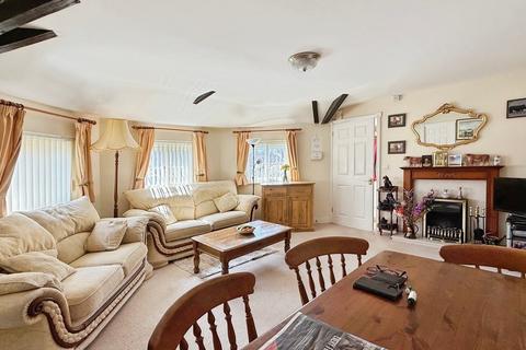 2 bedroom retirement property for sale, Eden Vale Road, Westbury