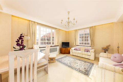 2 bedroom flat for sale, Swan Court, Chelsea, SW3