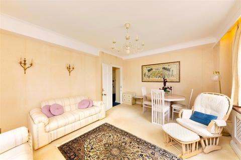 2 bedroom flat for sale, Swan Court, Chelsea, SW3