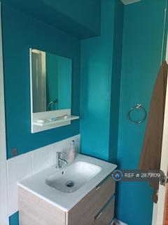 2 bedroom flat to rent, Warrand Road, Inverness, IV3