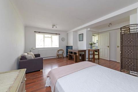 1 bedroom flat for sale, Battersea Church Road, London, SW11