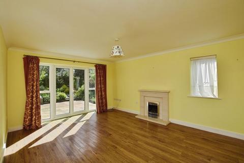 4 bedroom detached house for sale, Church Road, Laverstock                       *VIDEO TOUR*