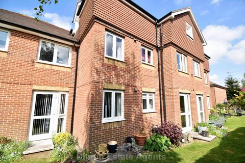 1 bedroom retirement property for sale, Canberra Court, Canberra Close, Gosport