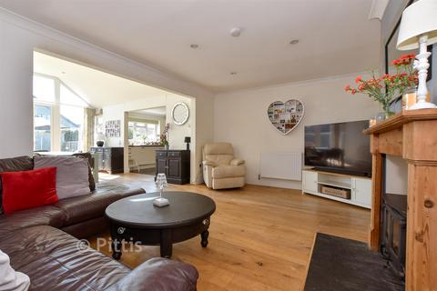 3 bedroom detached bungalow for sale, Yaverland Close, Sandown PO36