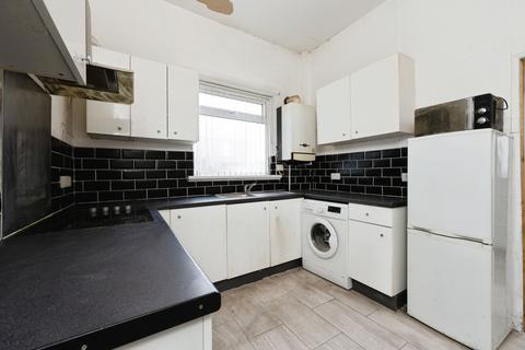 1 bedroom ground floor flat for sale, William Street West, North Shields, NE29