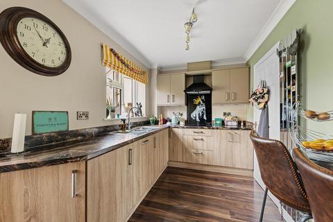 4 bedroom detached house for sale, Churchfield Way, Wisbech St Mary, Wisbech, Cambridgeshire, PE13 4SY