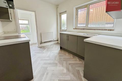 3 bedroom terraced house to rent, Cromwell Road, Grimsby, DN31