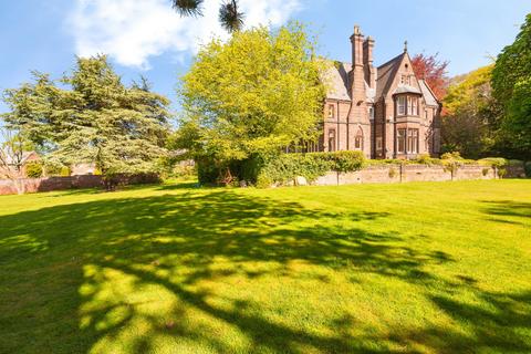 2 bedroom apartment for sale, New Heys Drive, Liverpool, L18
