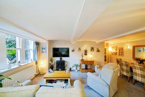 2 bedroom apartment for sale, New Heys Drive, Liverpool, L18