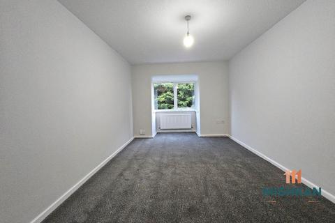 3 bedroom maisonette to rent, Lucerne Road, Fulwood, Preston