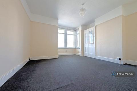 1 bed flat/apartment for rent in Rainham Road, Chatham, ME5
