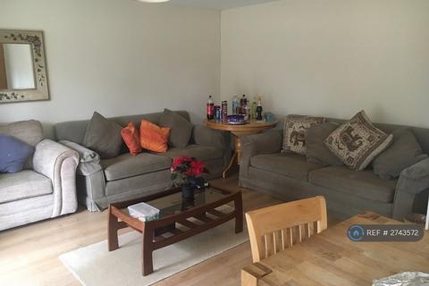 1 bedroom in a house share to rent, Ashwood Avenue, Uxbridge, UB8