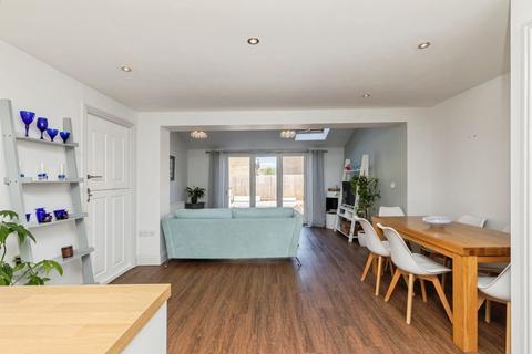 3 bedroom semi-detached house for sale, Royal Field Close, Chippenham, SN14