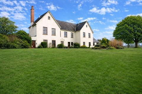 Guest house for sale, Littleham, Bideford, Devon, EX39