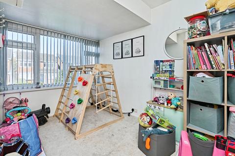 3 bedroom semi-detached house for sale, Launceston Close, WALSALL, West Midlands, WS5