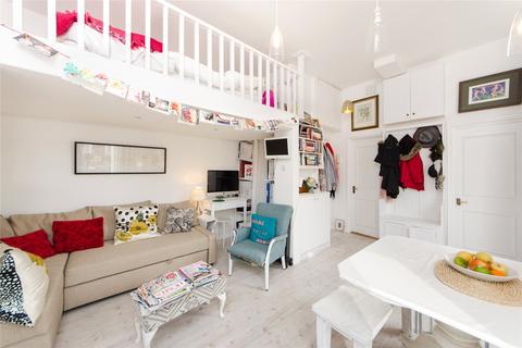 Studio for sale, Goldhawk Road, London, W12