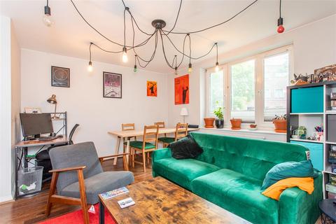 2 bedroom flat for sale, O'Brien House, Bethnal Green, E2