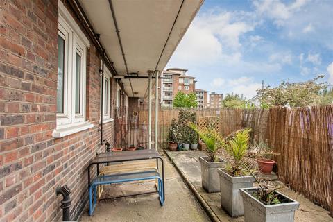 2 bedroom flat for sale, O'Brien House, Bethnal Green, E2