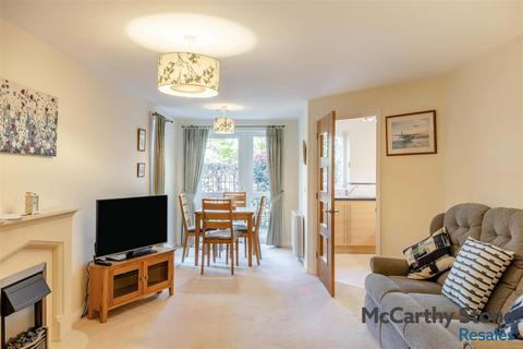 1 bedroom apartment for sale, Dutton Court, Station Approach, Off Station Road, Cheadle Hulme, Cheadle