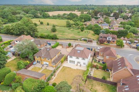 5 bedroom detached house for sale, Gerrards Cross Road, Stoke Poges SL2